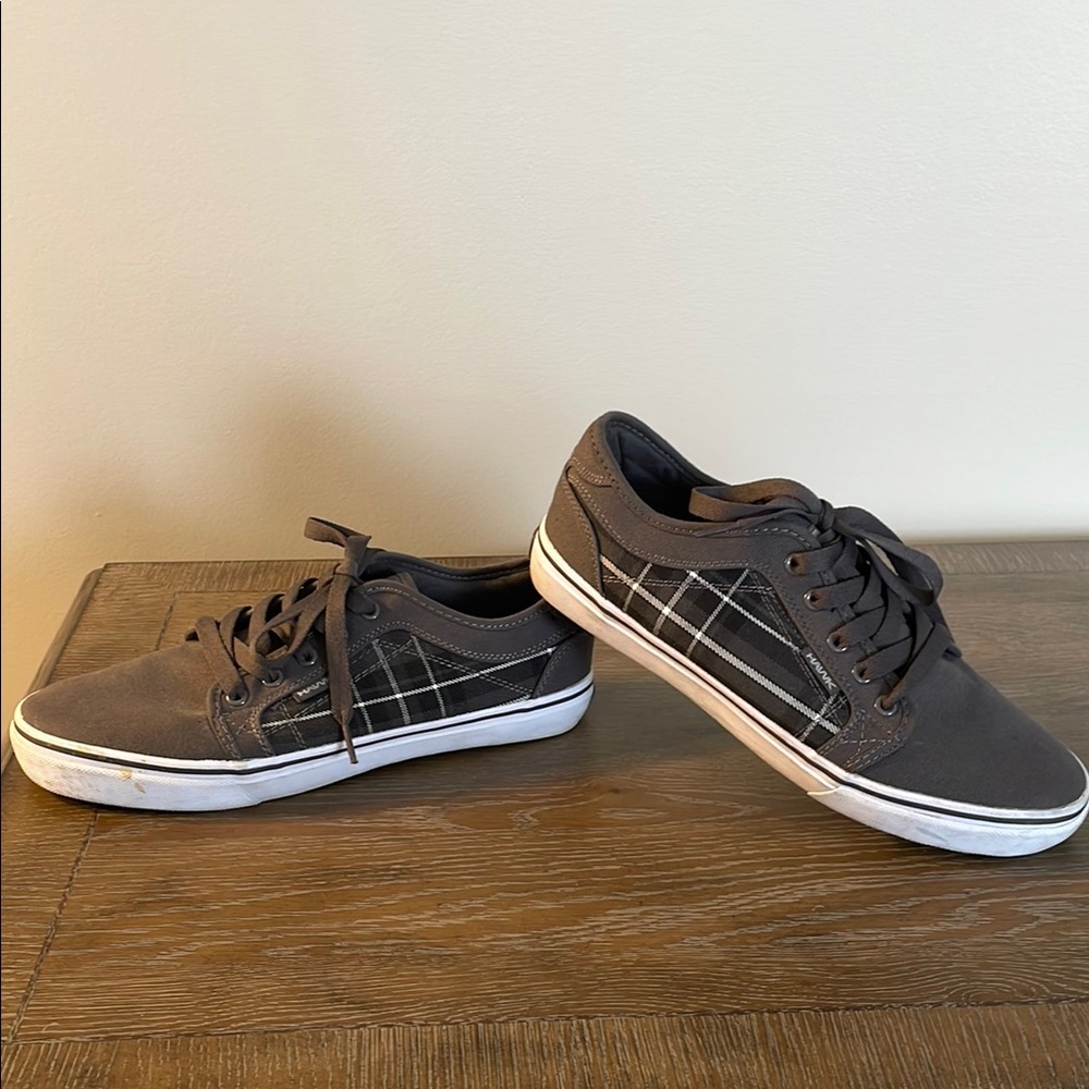 Tony Hawk Skater Sneakers - Picture 4 of 8